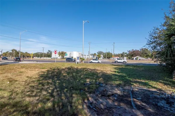 $275,000 | 10007 South 41st Highway, Gibsonton, FL 33534
