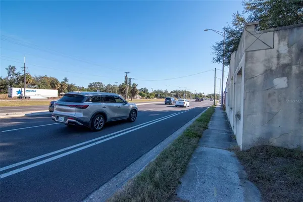 $275,000 | 10007 South 41st Highway, Gibsonton, FL 33534