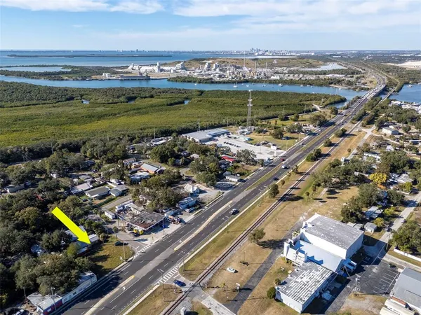 $275,000 | 10007 South 41st Highway, Gibsonton, FL 33534