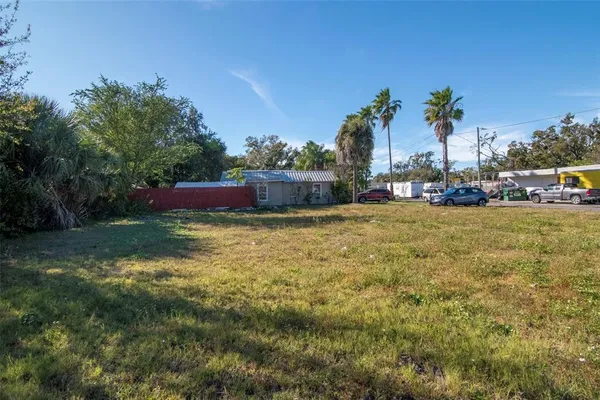 $275,000 | 10007 South 41st Highway, Gibsonton, FL 33534