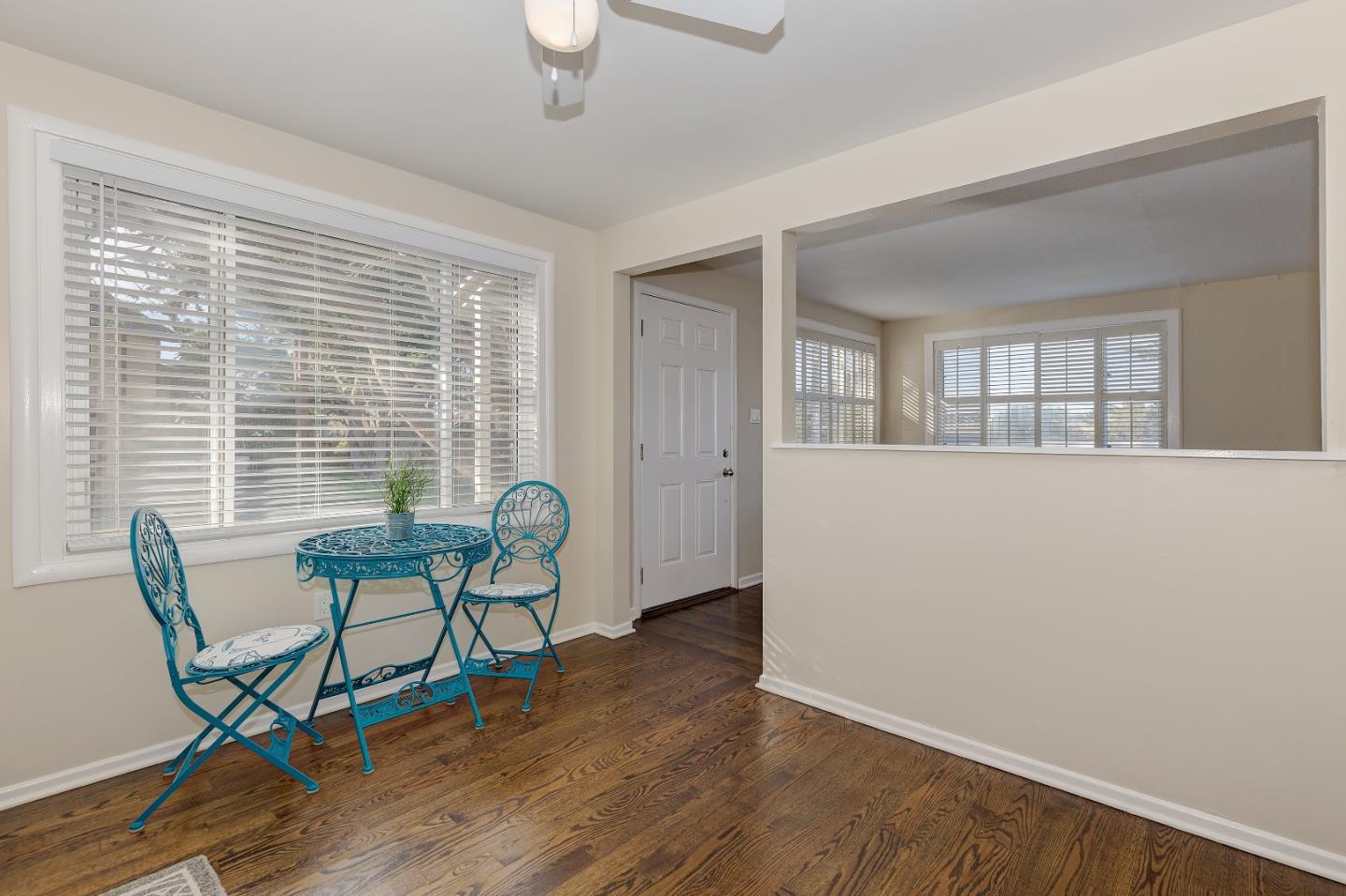 263 Clarendon Road Pacifica, CA 94044 - Photo 23 of 36 a view of a livingroom with furniture and a window