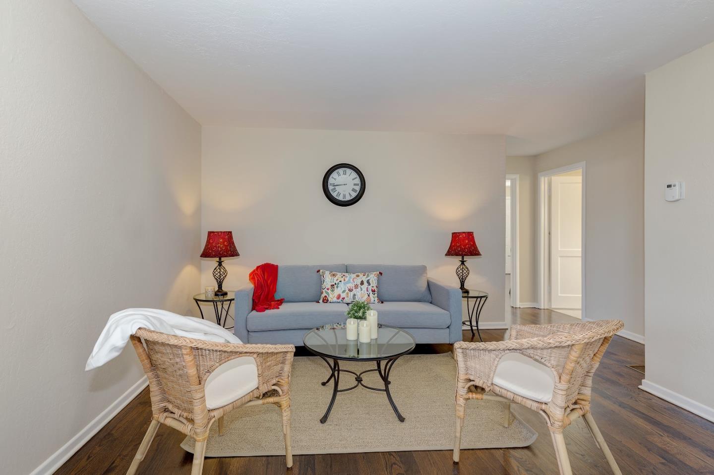 263 Clarendon Road Pacifica, CA 94044 - Photo 8 of 36