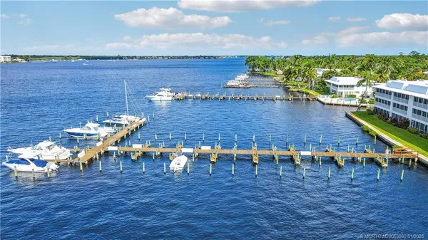 $329,750 | 1866 Southwest Palm City Road, Unit 202, Stuart, FL 34994