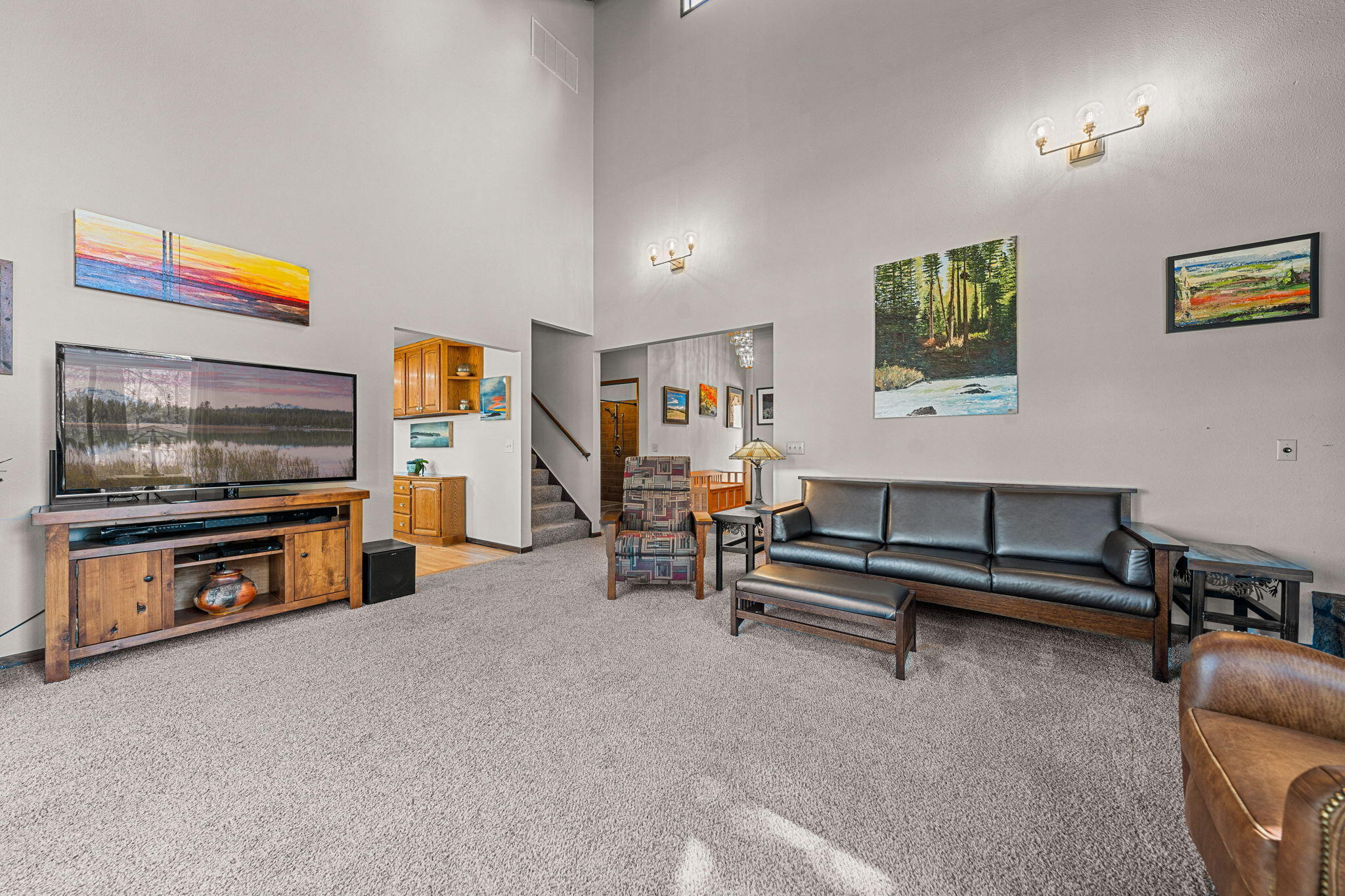 69777 Pine Ridge Road Sisters, OR 97759 - Photo 9 of 73 40-web-or-mls-Riley_Visuals-40