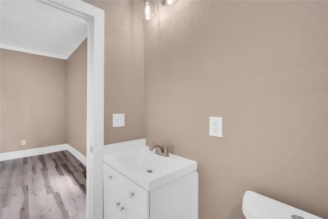 $162,000 | 601 South S 7th Avenue, Teague, TX 75860