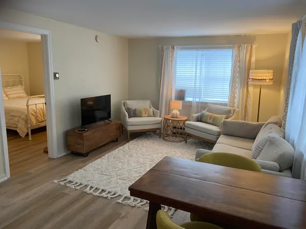 $1,995 | 168 Fleet Street, Unit C, Portsmouth, NH 03801