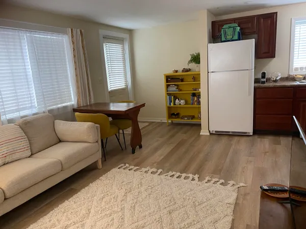 $1,995 | 168 Fleet Street, Unit C, Portsmouth, NH 03801