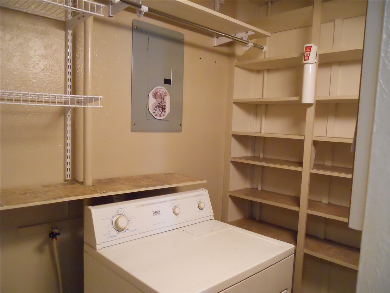 831 East Center Road Kokomo, IN 46902 - Photo 17 of 19 Gallery Image 17