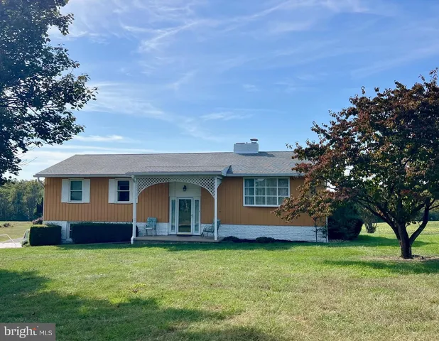 $1,975 | 15009 Falling Waters Road, Williamsport, MD 21795