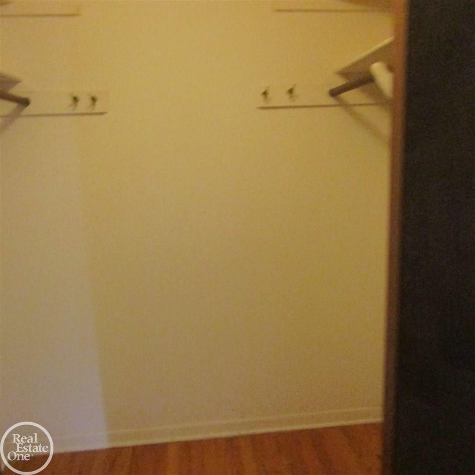 48978 Callens Road Chesterfield, MI 48047 - Photo 17 of 47