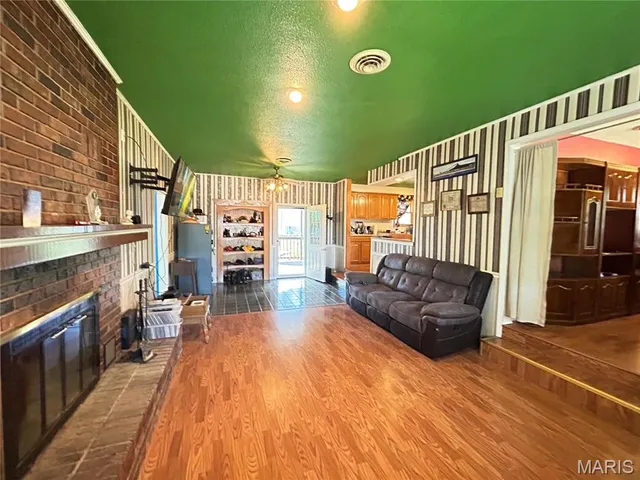 $210,000 | 120 Beth Street, Licking, MO 65542