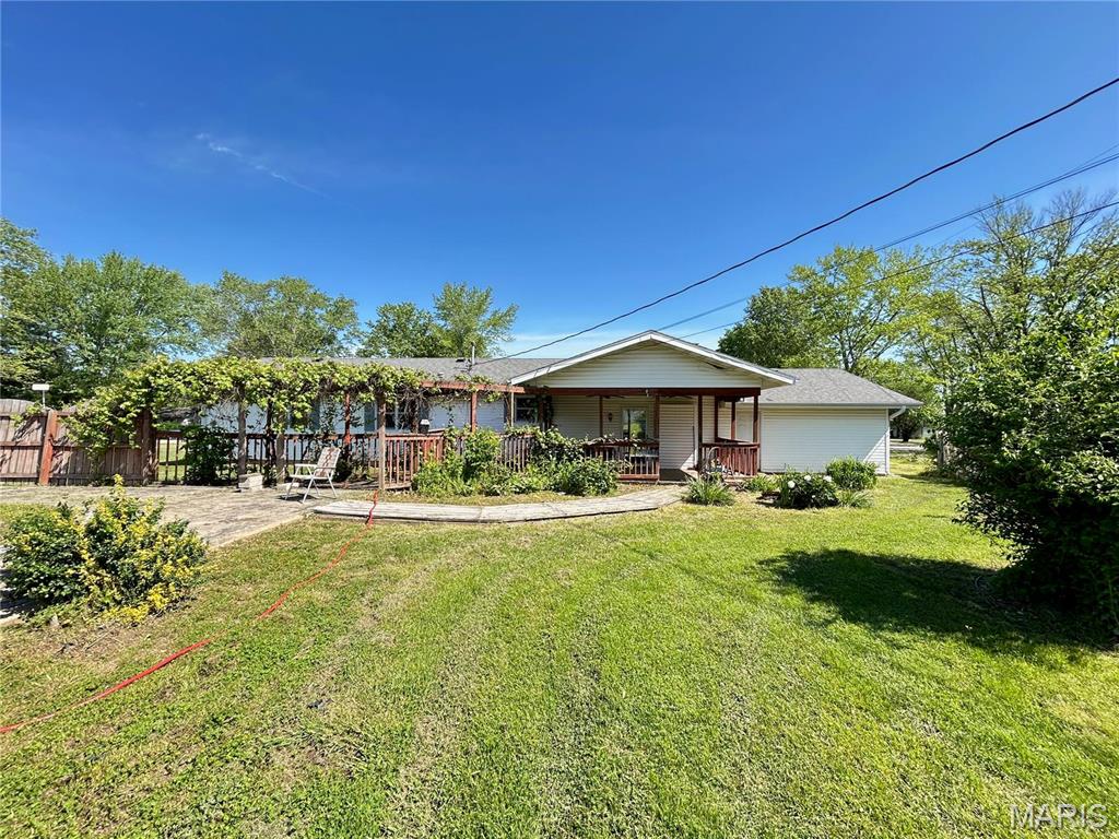 120 Beth Street Licking, MO 65542 - Photo 5 of 54