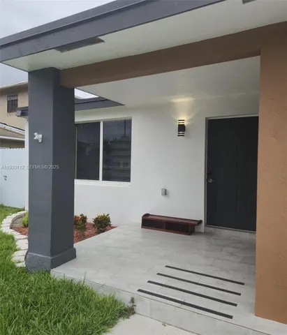 $2,800 | 4425 Southwest 21st Street, Unit 1, West Park, FL 33023