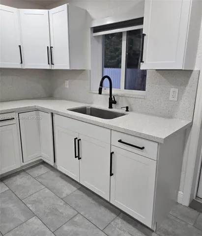 $2,800 | 4425 Southwest 21st Street, Unit 1, West Park, FL 33023