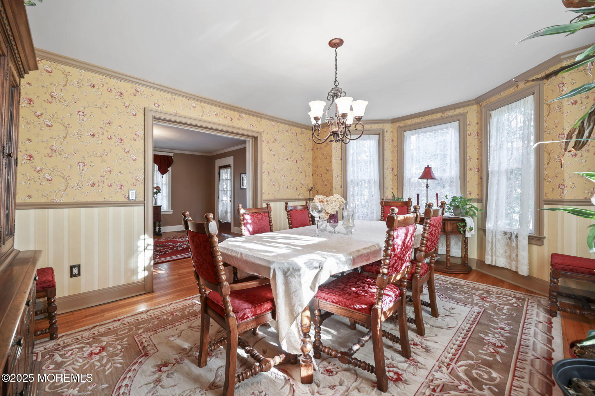 19 Berkeley Place Cranford, NJ 07016 - Photo 10 of 50 19-web-or-mls-LPM_6691