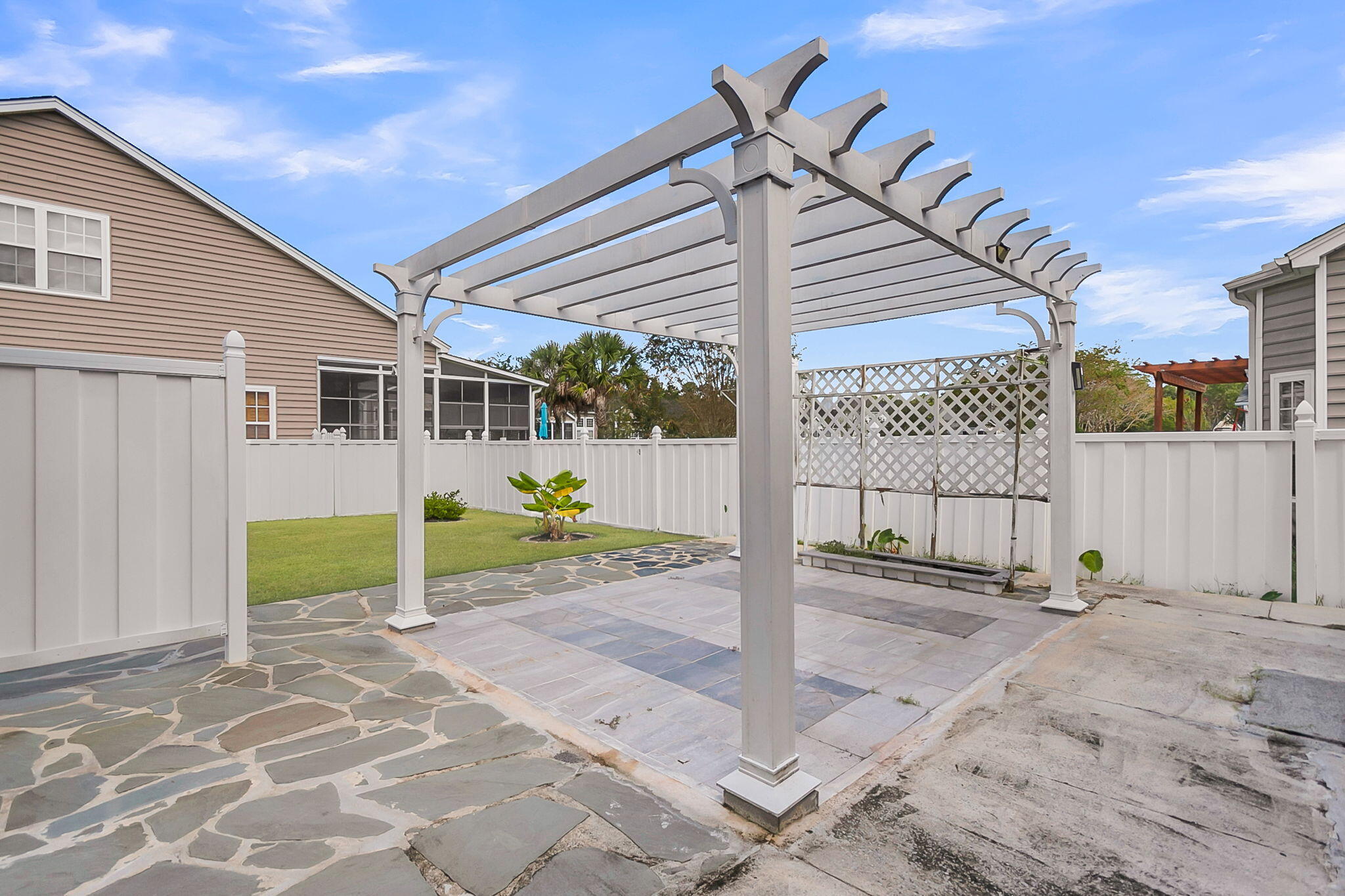 100 Cottage Path Lane Summerville, SC 29485 - Photo 28 of 63 CREM - 100 Cottage Path-17