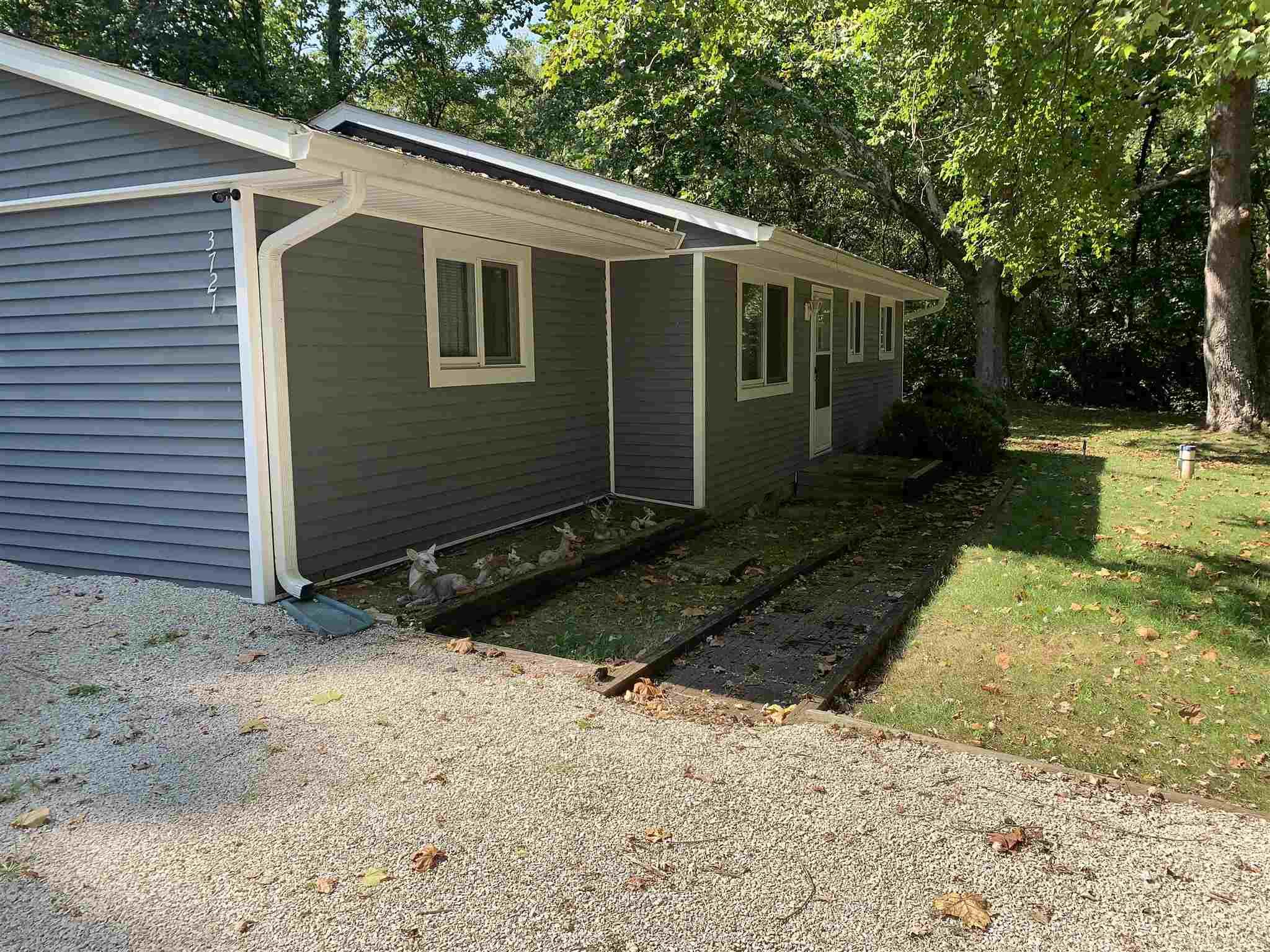 3721 West Woodyard Road Bloomington, IN 47404 - Photo 3 of 17