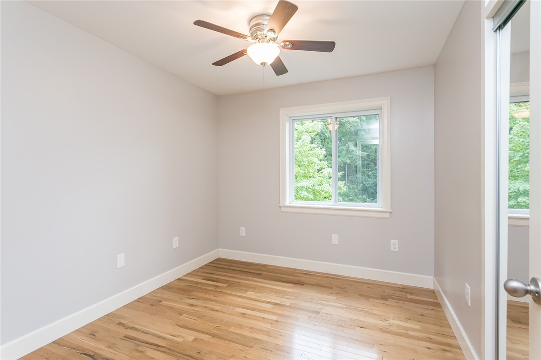 104 Wellington Drive Henrietta, NY 14623 - Photo 16 of 36