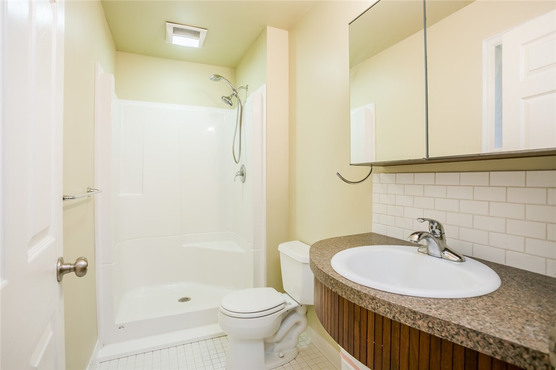 104 Wellington Drive Henrietta, NY 14623 - Photo 25 of 36