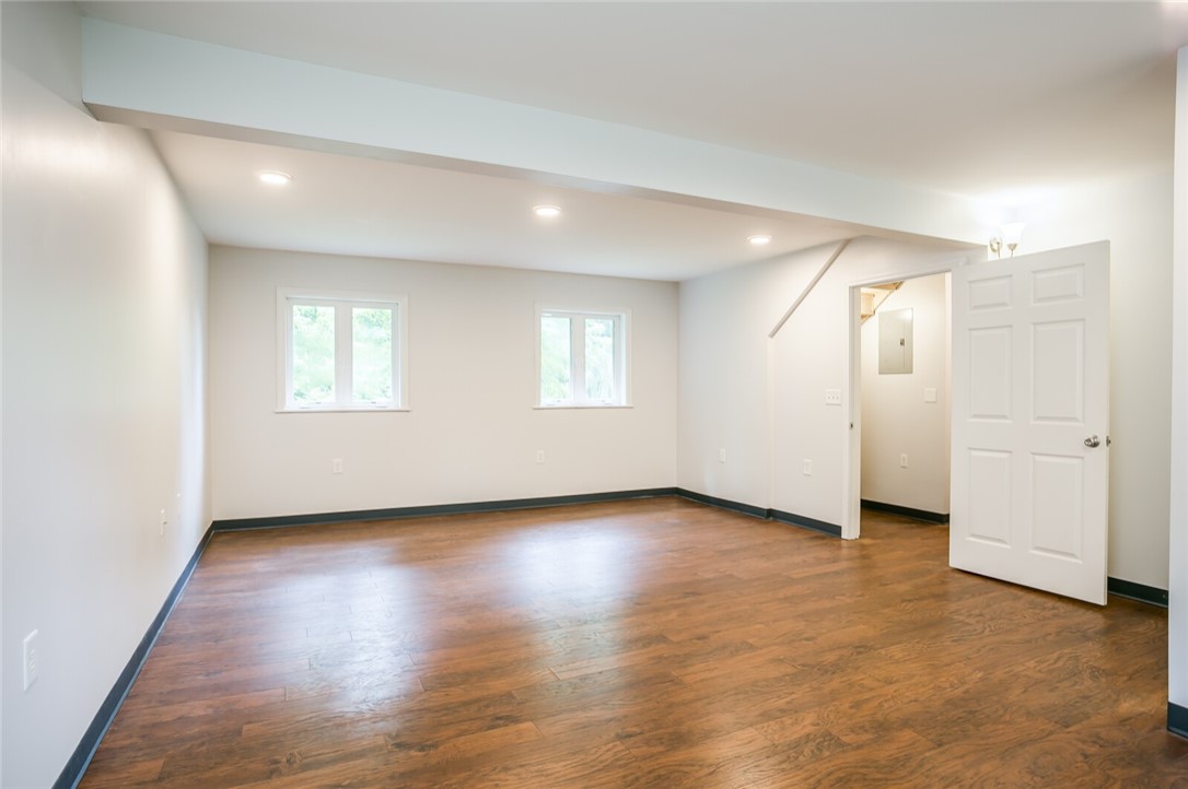 104 Wellington Drive Henrietta, NY 14623 - Photo 27 of 36