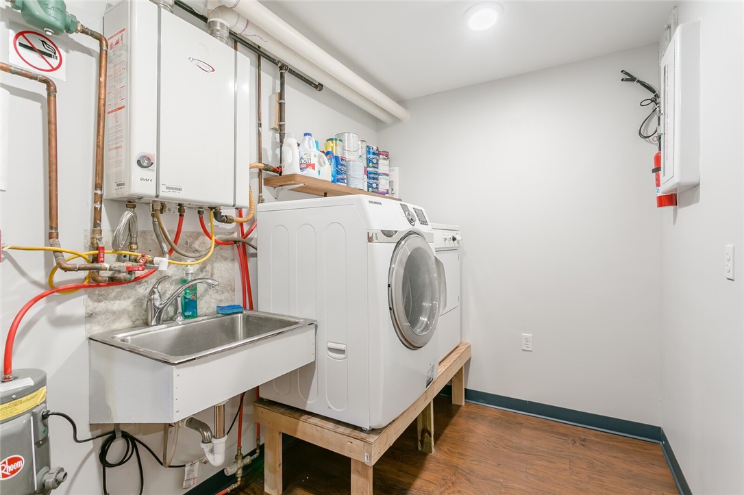 104 Wellington Drive Henrietta, NY 14623 - Photo 29 of 36