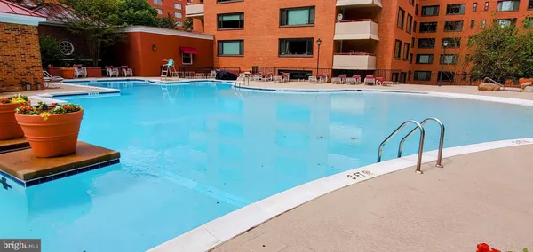 $1,600 | 1011 Arlington Boulevard, Unit 438, Arlington, VA 22209