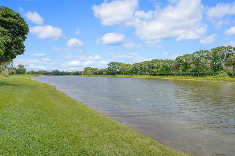 $1,000,000 | 6468 Polo Pointe Way, Delray Beach, FL 33484