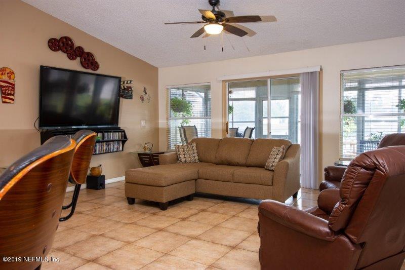 10228 Rising Mist Lane Jacksonville, FL 32221 - Photo 12 of 31 Great Room