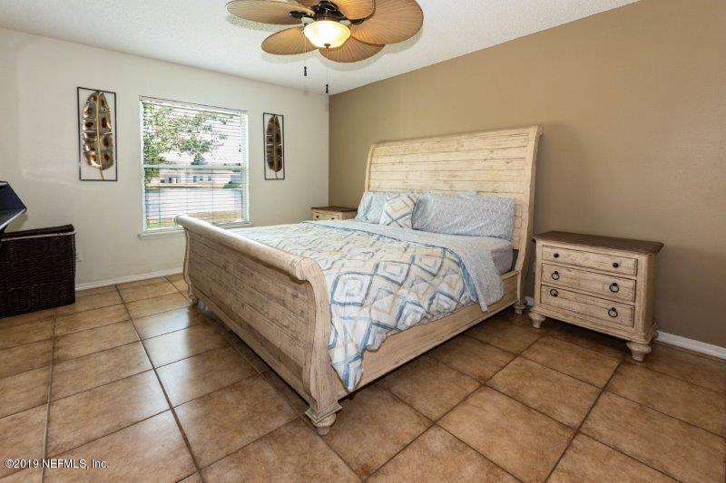 10228 Rising Mist Lane Jacksonville, FL 32221 - Photo 16 of 31 Spacious Master Suite