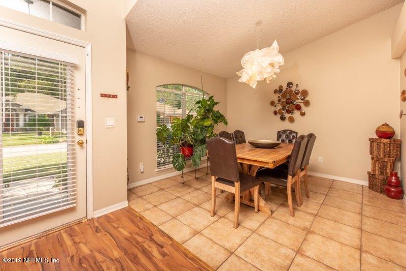 10228 Rising Mist Lane Jacksonville, FL 32221 - Photo 8 of 31 Dining Room - View 2