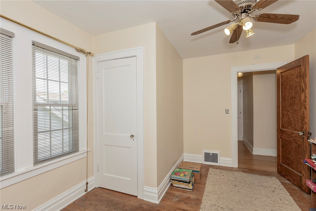 1419 Avondale Road South Euclid, OH 44121 - Photo 21 of 27