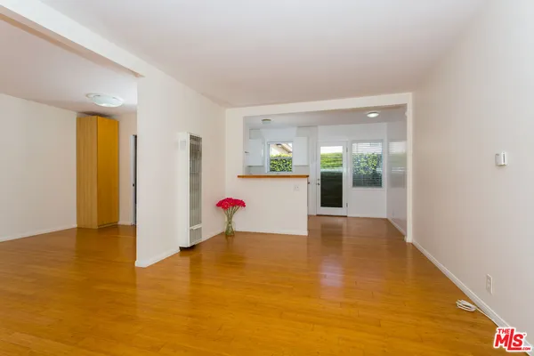 $2,700 | 2410 Abbot Kinney Boulevard, Venice, CA 90291