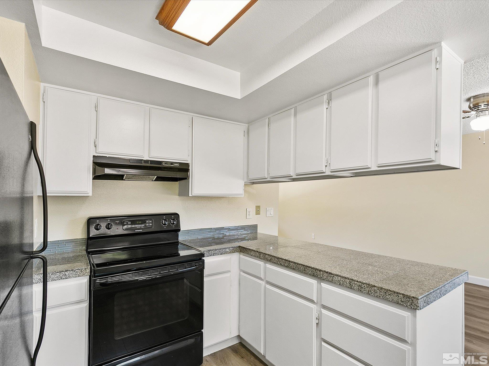 1480 Kings Row Reno, NV 89503 - Photo 17 of 33 Photo 17