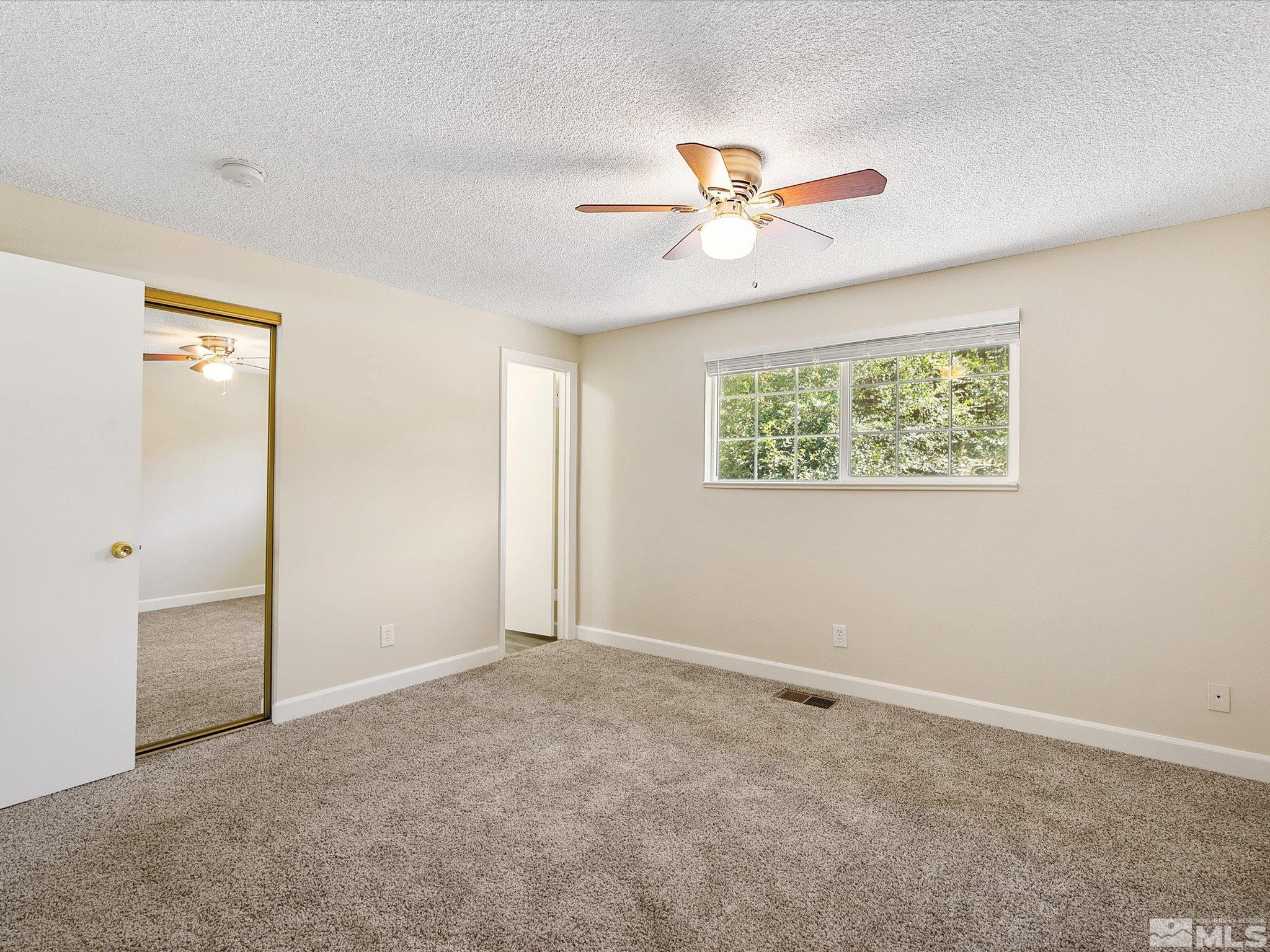 1480 Kings Row Reno, NV 89503 - Photo 4 of 33 Photo 4