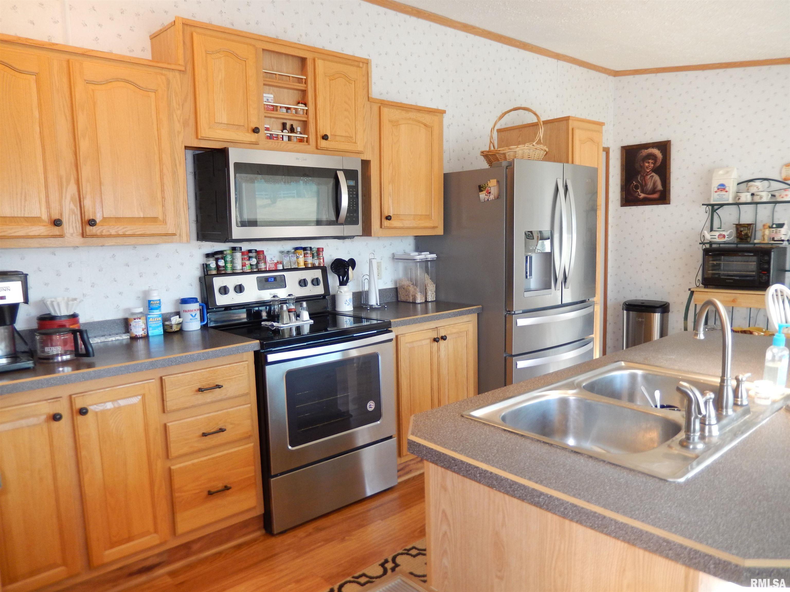 404 North Hun Street Colchester, IL 62326 - Photo 22 of 49