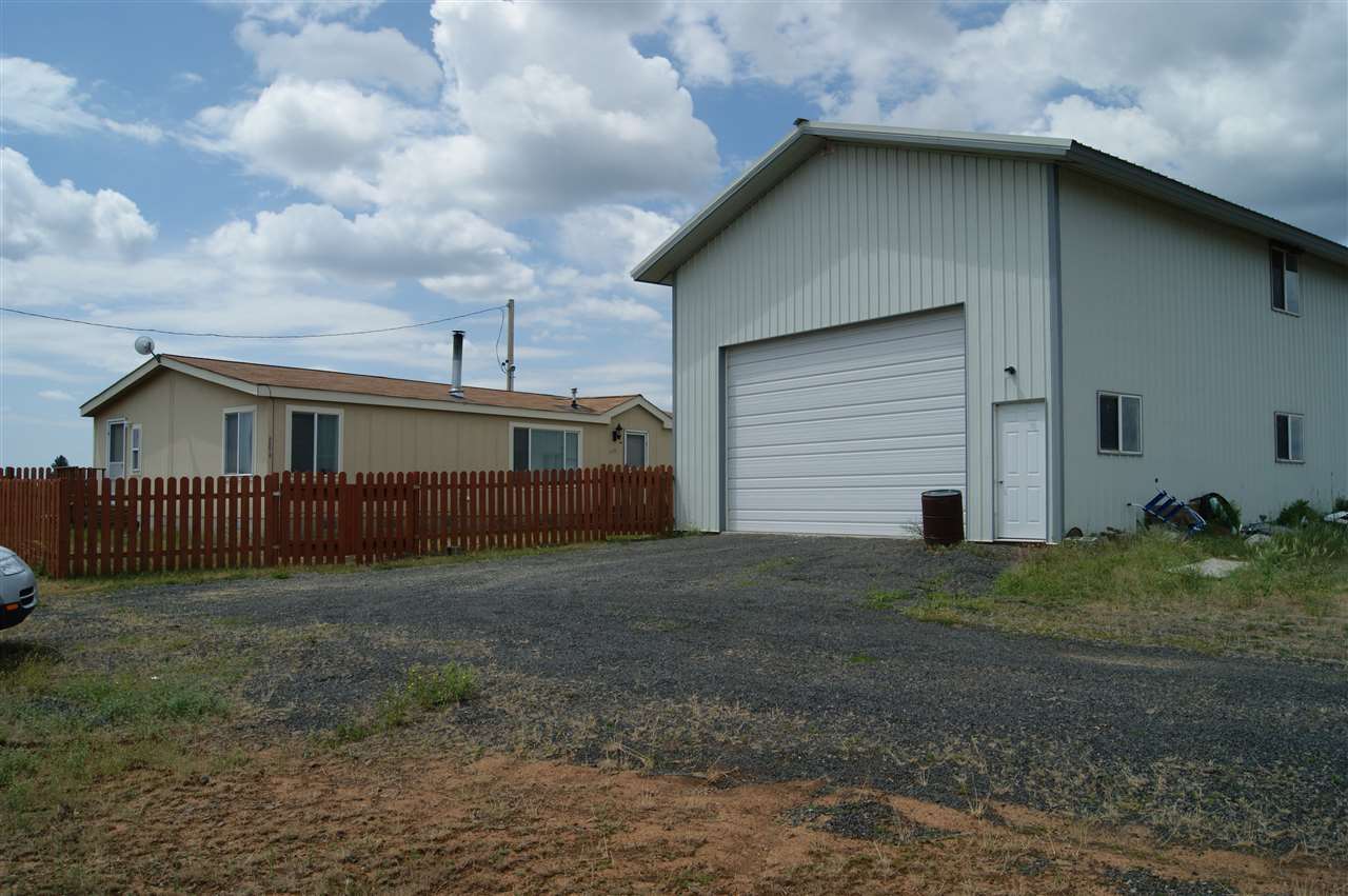 23305 South Cross Road Cheney, WA 99004 - Photo 2 of 16