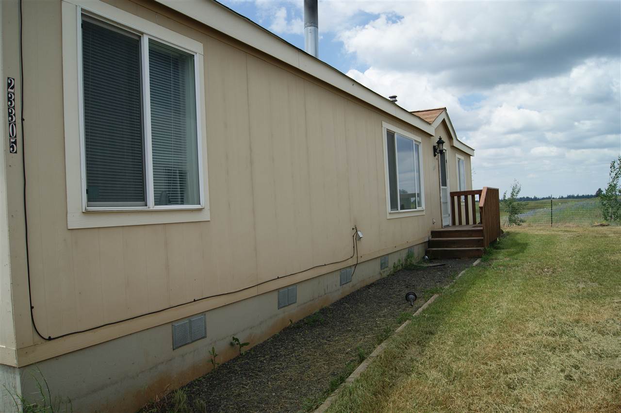 23305 South Cross Road Cheney, WA 99004 - Photo 3 of 16