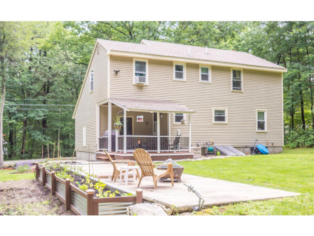 75 Hovey Road Londonderry, NH 03053 - Photo 21 of 24