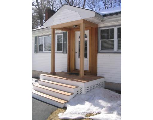 124 Londonderry Road Framingham, MA 01701 - Photo 4 of 10 Gallery Image 4