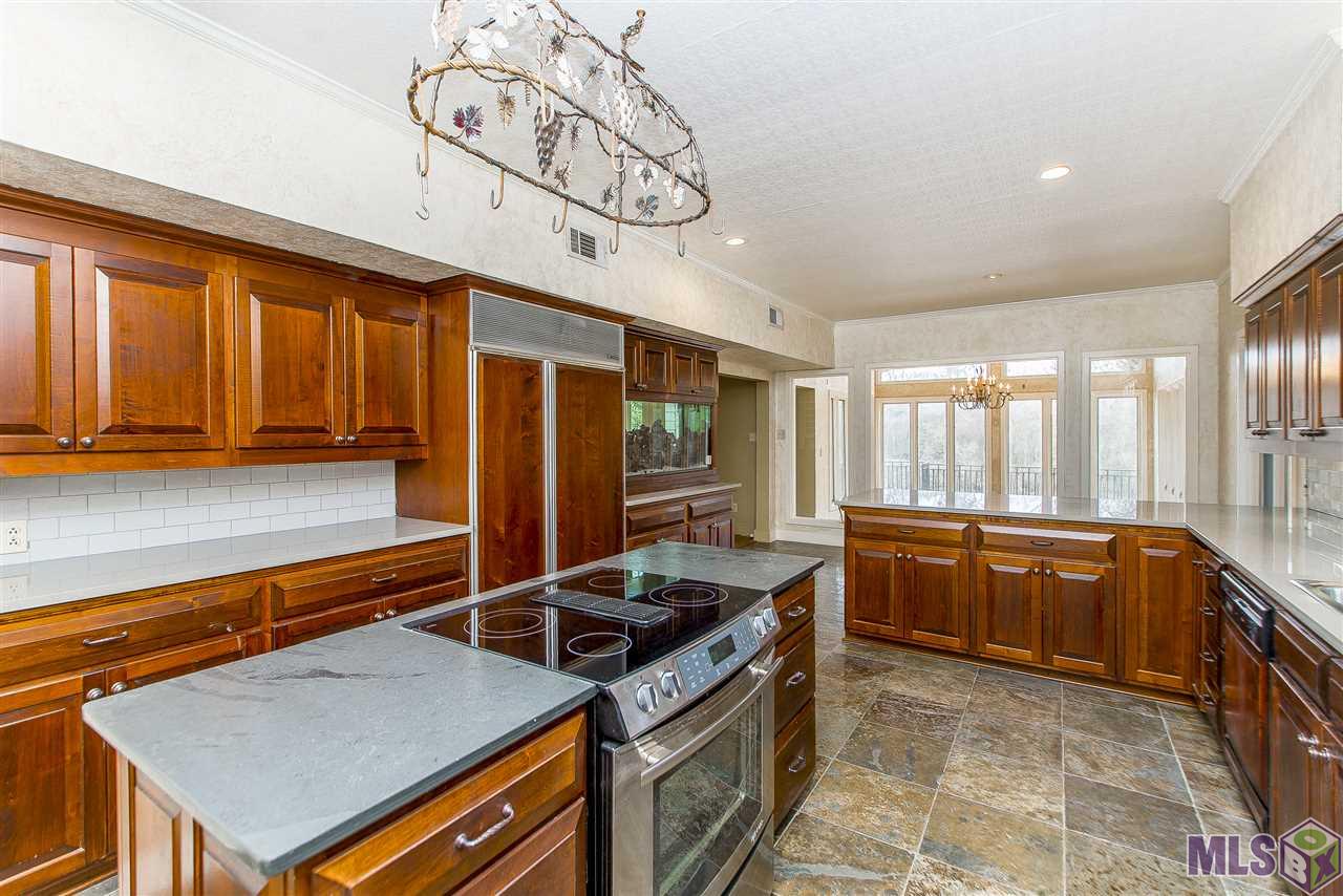 4921 Piney Point Avenue Baton Rouge, LA 70817 - Photo 16 of 32