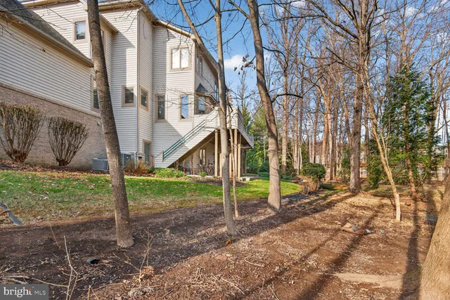 $1,350,000 | 11300 Water Pointe Circle, Reston, VA 20194