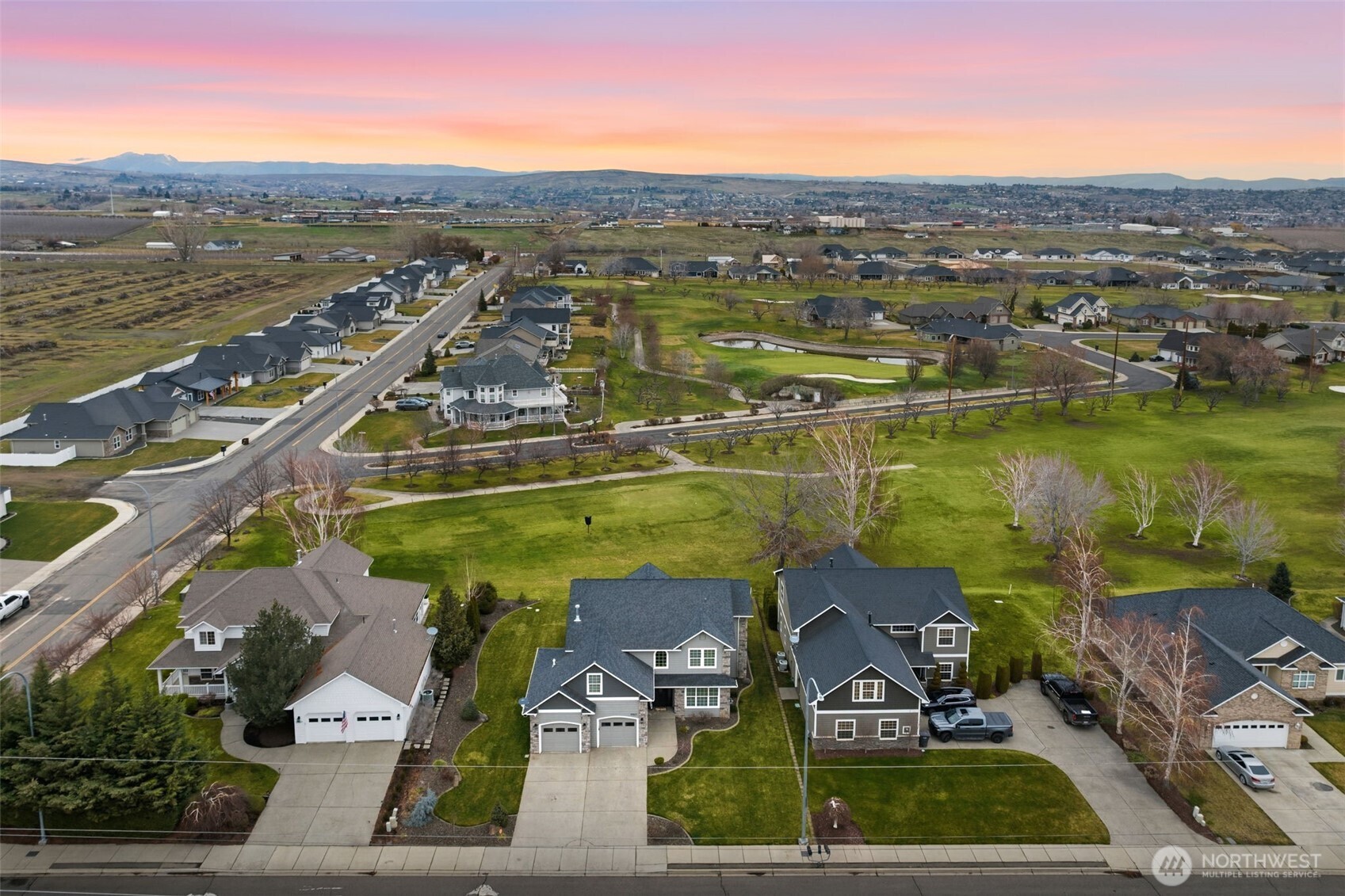 9503 Occidental Road Yakima, WA 98903 - Photo 2 of 40