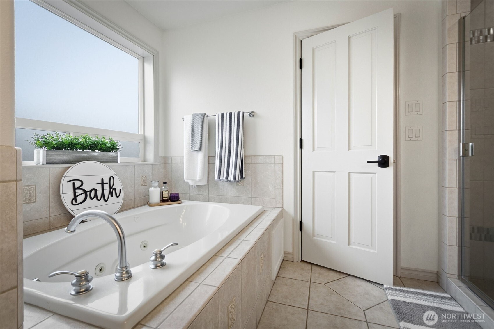 9503 Occidental Road Yakima, WA 98903 - Photo 25 of 40