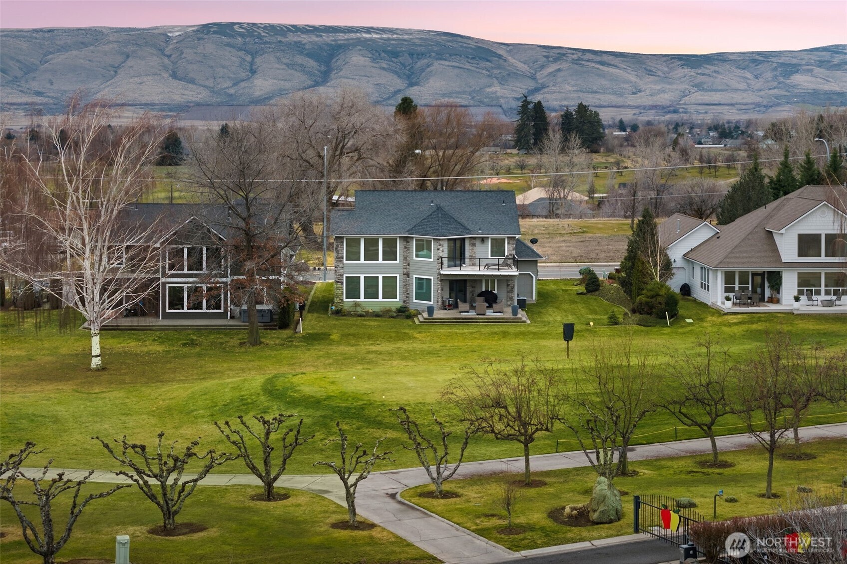 9503 Occidental Road Yakima, WA 98903 - Photo 33 of 40