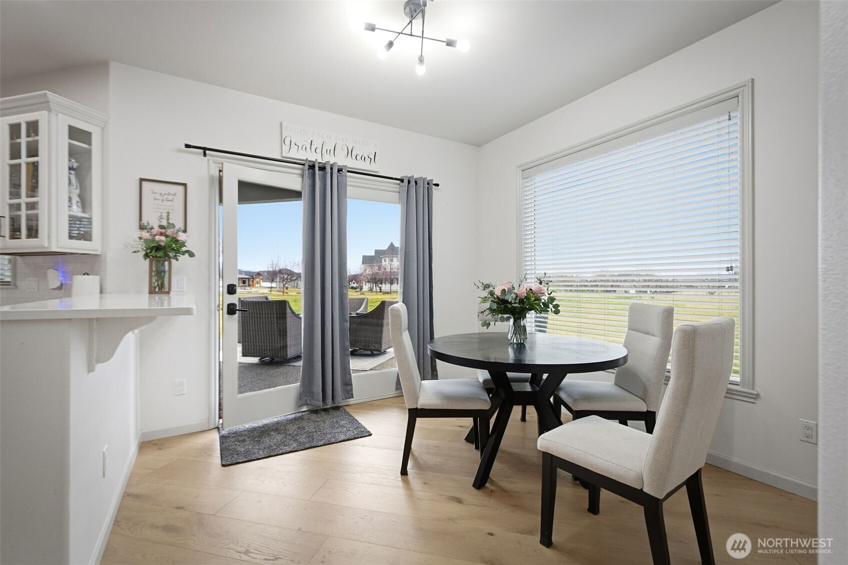 9503 Occidental Road Yakima, WA 98903 - Photo 7 of 40