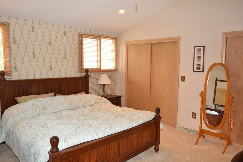 33 Larason Farm Road, Unit 33 Sharon, MA 02067 - Photo 14 of 22 Gallery Image 14