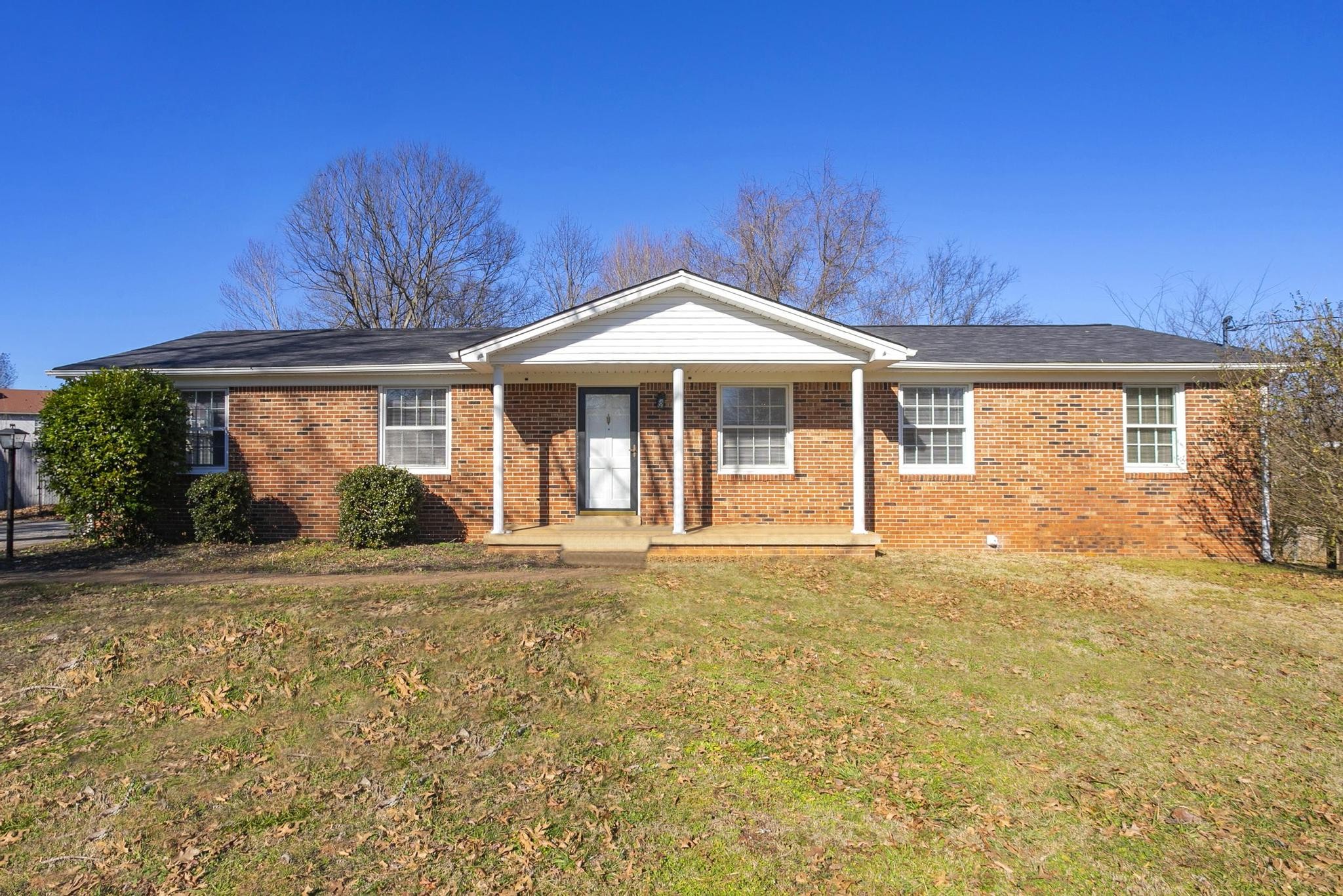 216 Hampton Road Columbia, TN 38401 - Photo 3 of 56 Gallery Image 3