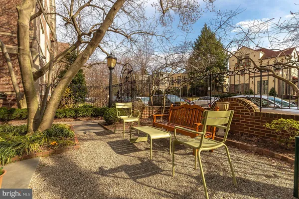 $229,000 | 4621 Pine Street, Unit G411, Philadelphia, PA 19143