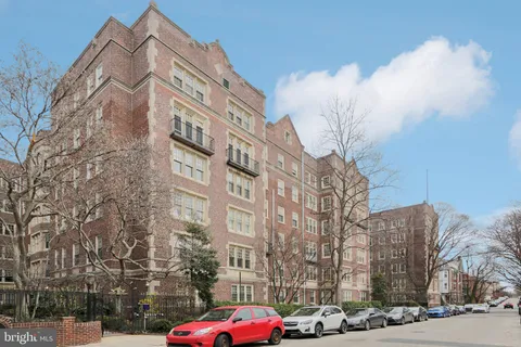 $229,000 | 4621 Pine Street, Unit G411, Philadelphia, PA 19143