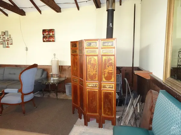 $2,500 | 77 10 Broeck Avenue, Hudson, NY 12534